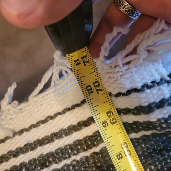 Vintage Afghan Blanket Large Black White Green Retro Fringe Handmade Goth Boho - Picture 6 of 7